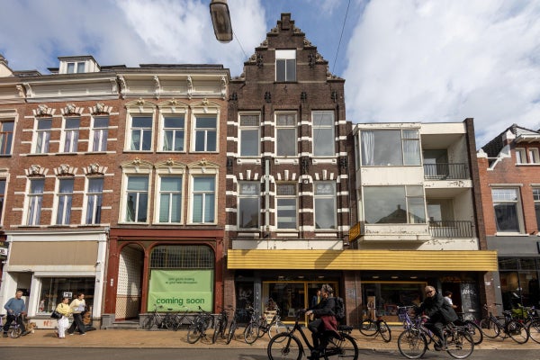 Oude Ebbingestraat 69 a