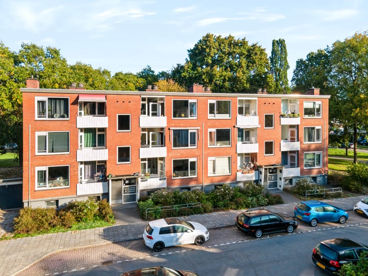Haringvliet 29