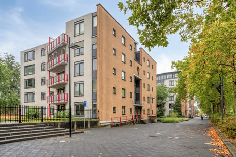 Valkenaerhof 84
