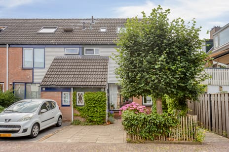 Mondlanestraat 8