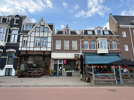 Linnaeuskade 2-1