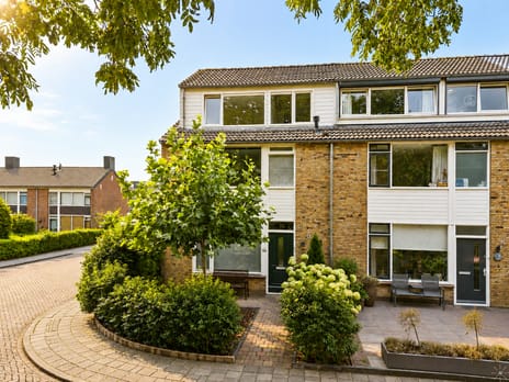 Dennenlaan 1