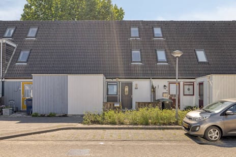 Moessorgskystraat 24
