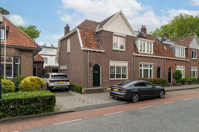 Mr. van Coothstraat 61