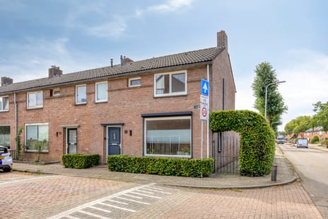 van Kleefplein 25