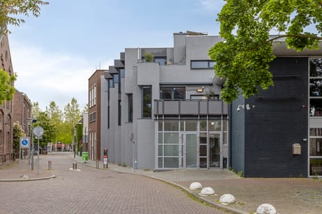 Leeuwstraat 11