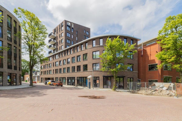 Claes van Ruyvenstraat 6