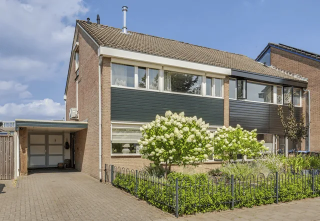 Lindestraat 82