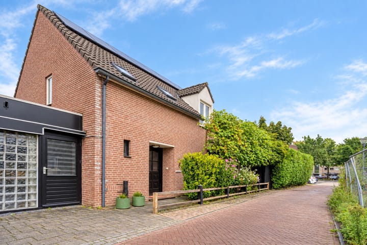 Past Aldenhuijsenstraat 14
