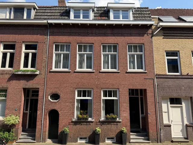 Nassaustraat 6