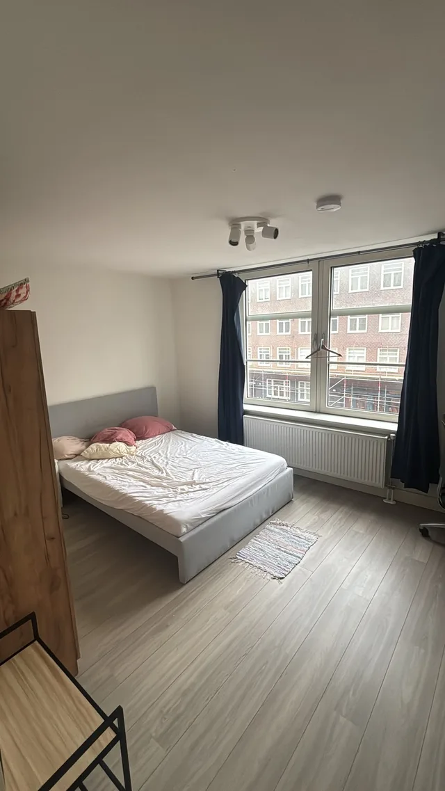 Admiraal De Ruijterweg