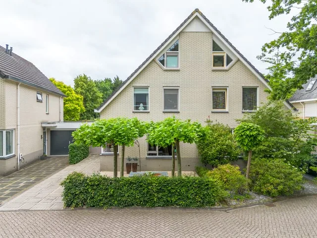 Eigendomweg 129