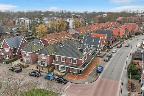 Laanplein 8