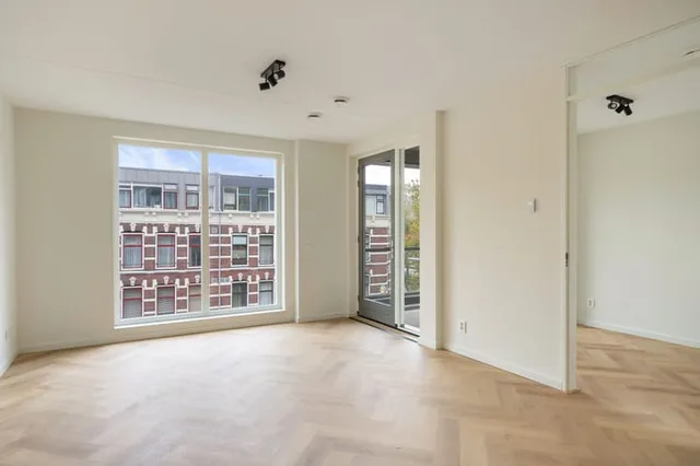 Roentgenstraat 129