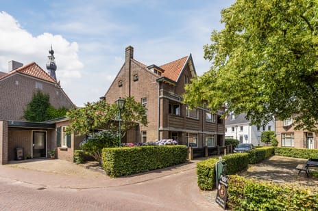 Varkensmarkt 15
