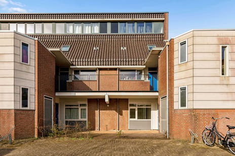 Middenhof 61