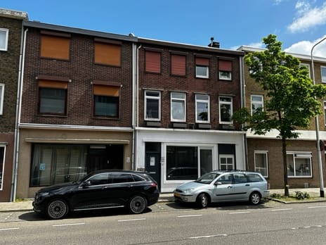 St.Pieterstraat 82