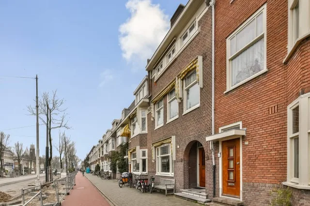 Middenweg 221-2