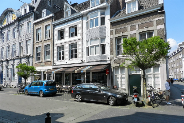 Wycker Grachtstraat 46 10