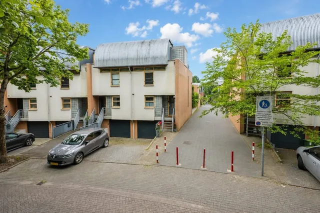 Esdoorn 24-A