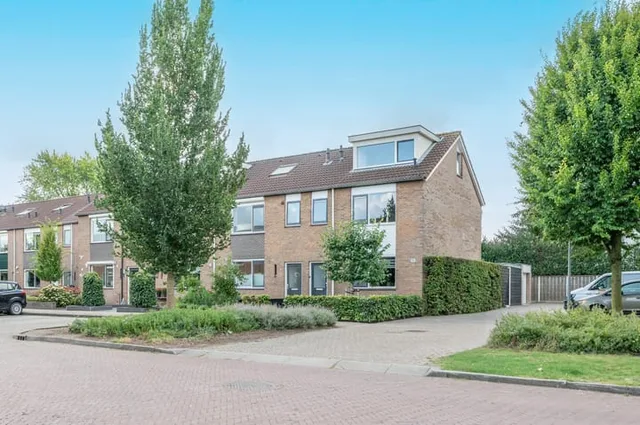 van Lennepstraat 40