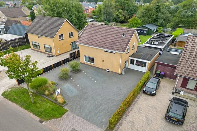 Fiifhuzen 32