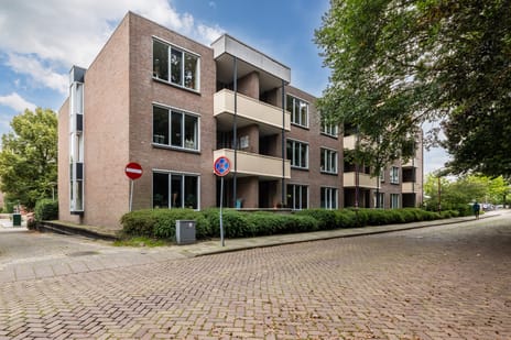 Stationsstraat 13
