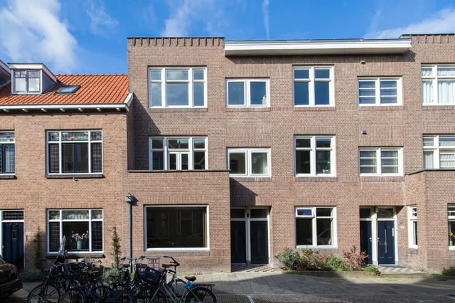 Frederik Hendrikstraat 111