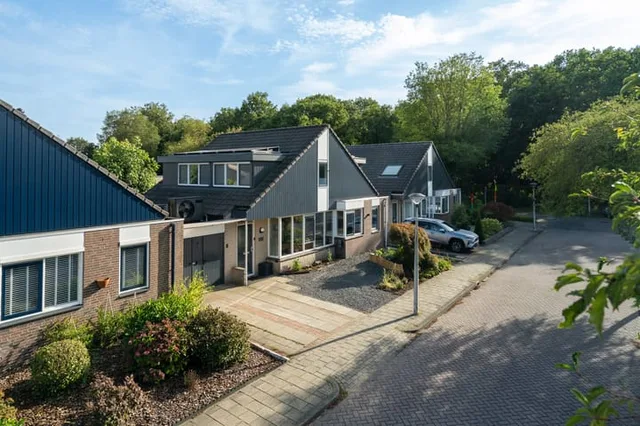 Beugelhoek 23