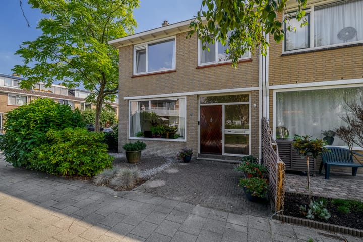 Dr. J.J.P. Oudsingel 52