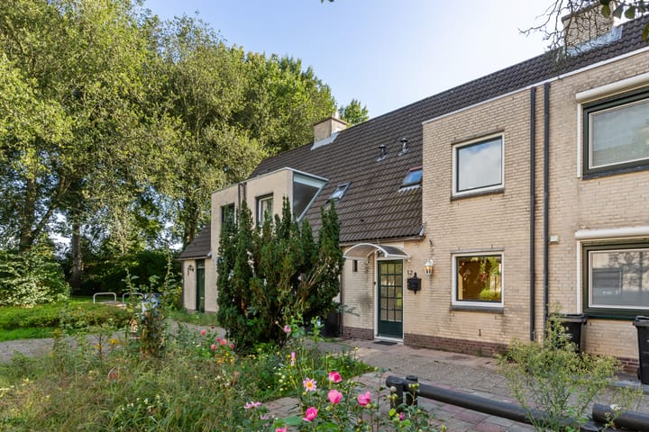 Aarstraat 12