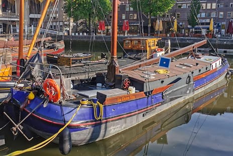 Haringvliet 68