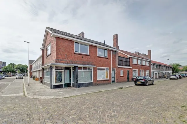 M. de Klerkstraat 2