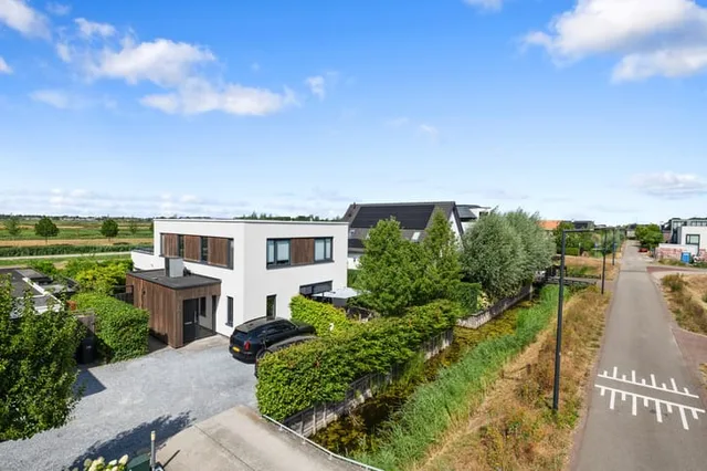 Neeltje Breedveldkade 25
