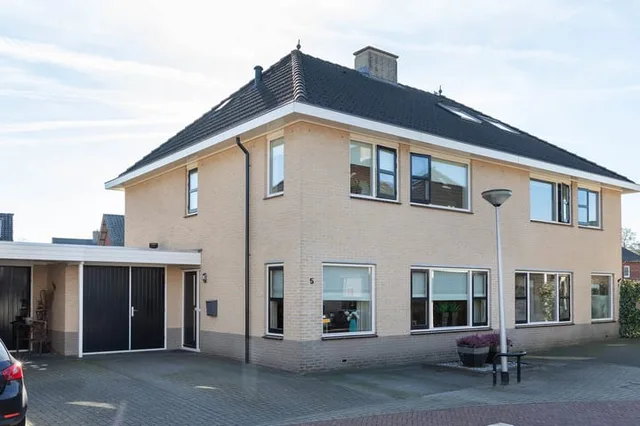 dokter Eshuisstraat 5