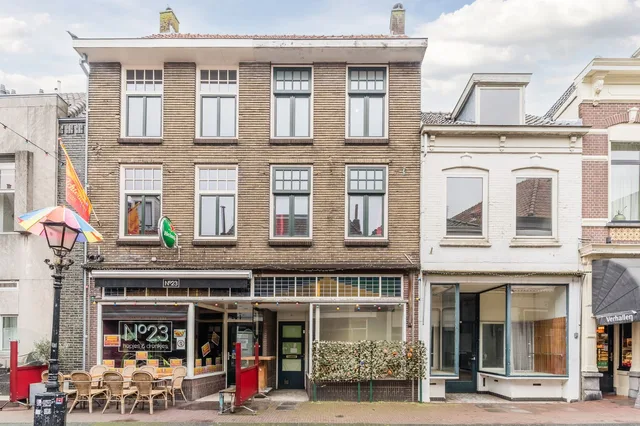 Tollenstraat 21