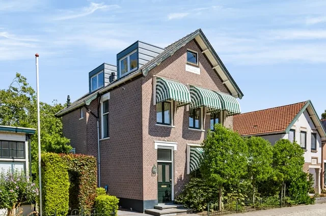 Badhuisweg 28