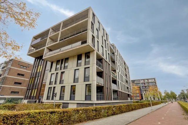 Burgemeester Röellstraat 562