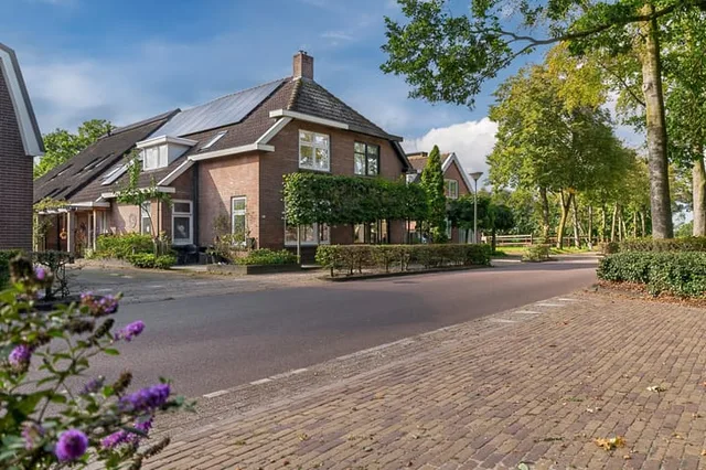 Veeningen 51