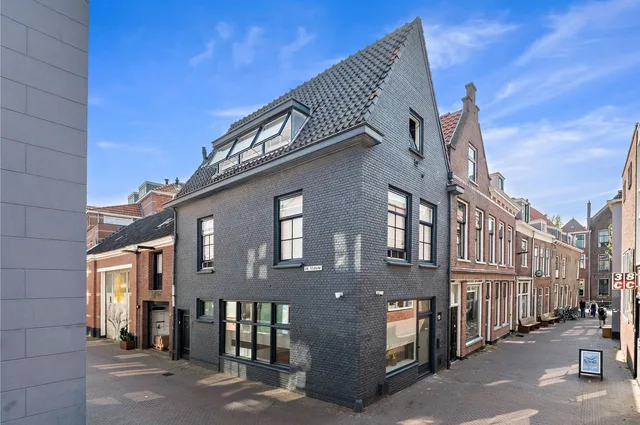 Papenstraat 10