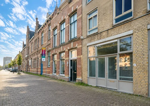 Suze Robertsonstraat 85