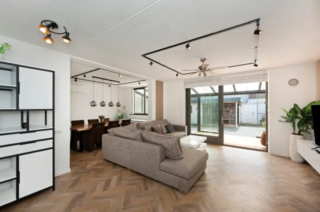 Hebatstraat 24