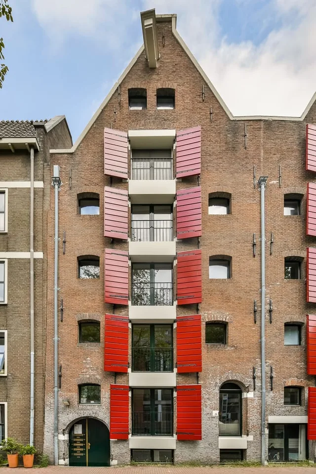 Houtkopersburgwal 16
