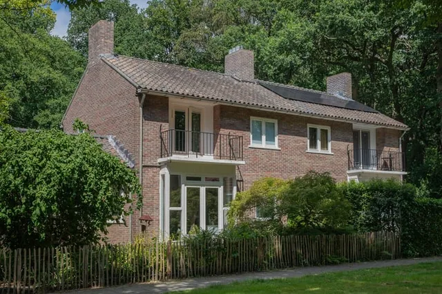 Burgemeester Jollesstraat 6
