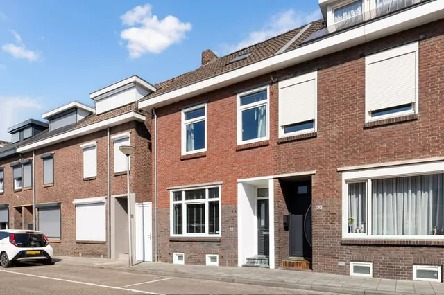 Schoolstraat 32
