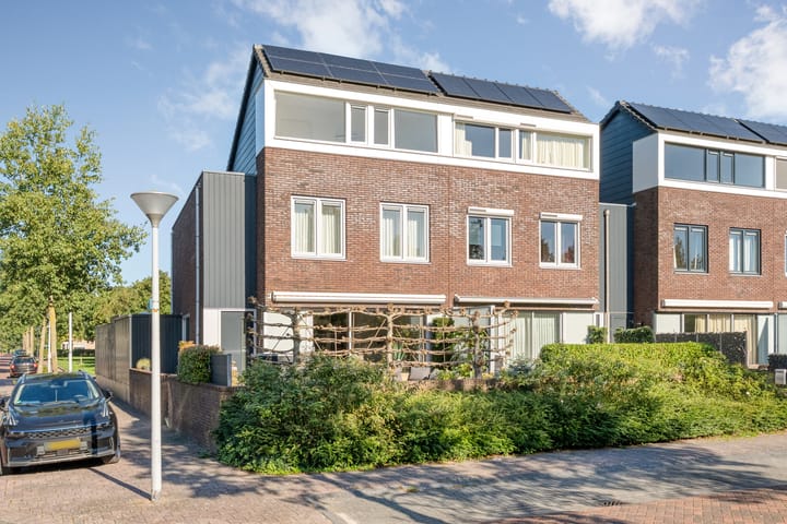 Damstraat 2