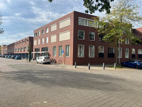 De Regenboogstraat 1