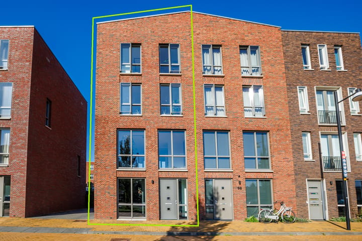 Handelskade 100