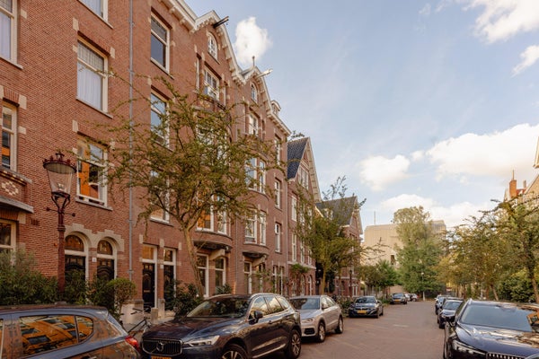 Pieter de Hoochstraat 12 H