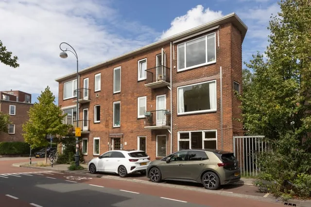 Teding van Berkhoutstraat 27